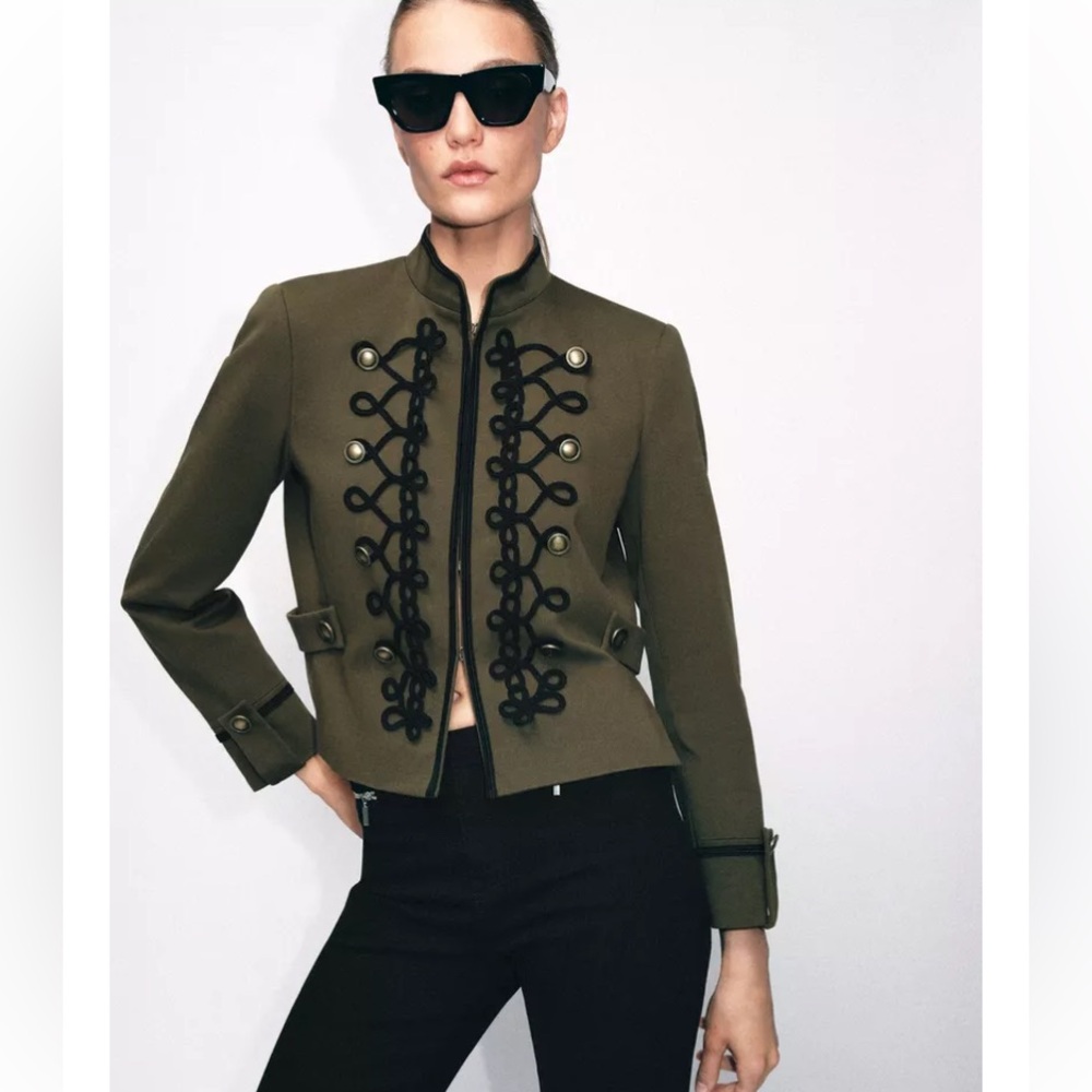 ZARA BLAZER WITH EPAULETS AND FIREMAN CLASP LARGE